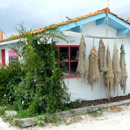 Вилла Yeyeyette Андерно-ле-Бэн