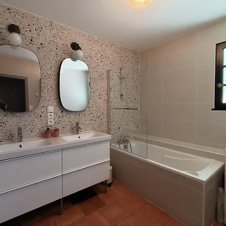 Yeyeyette Spacieuse 6 A 8 Personnes Villa