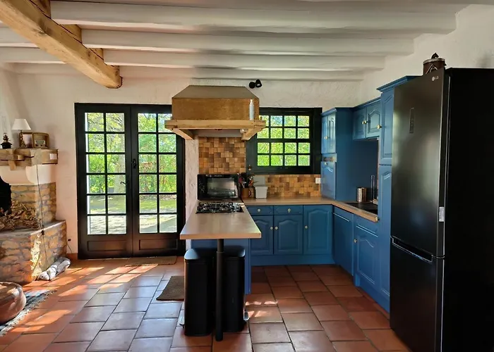 Yéyéyette Spacieuse 6 à 8 Personnes Villa *