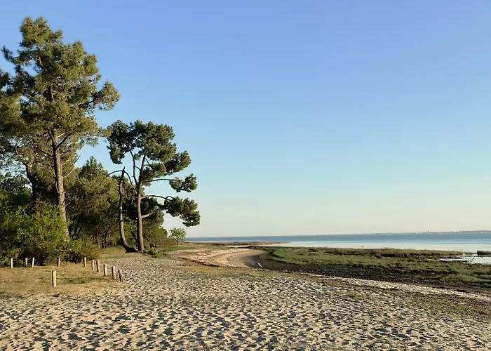 Villa Yéyéyette Spacieuse 6 à 8 Personnes